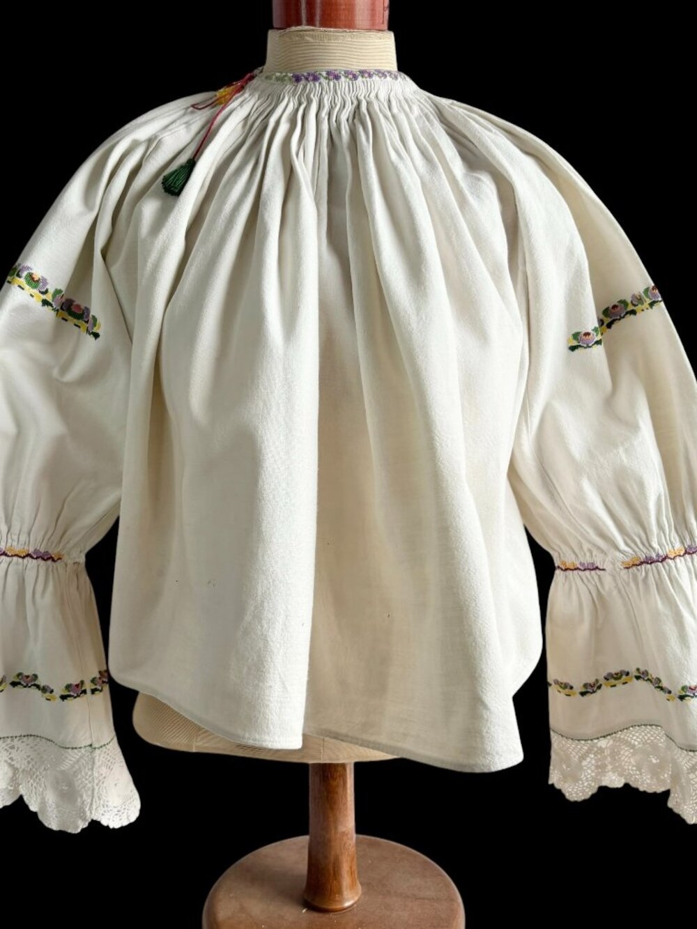 Hungarian Gyimesi Csango Handmade Homespun Linen Embroidered Folk Blouse